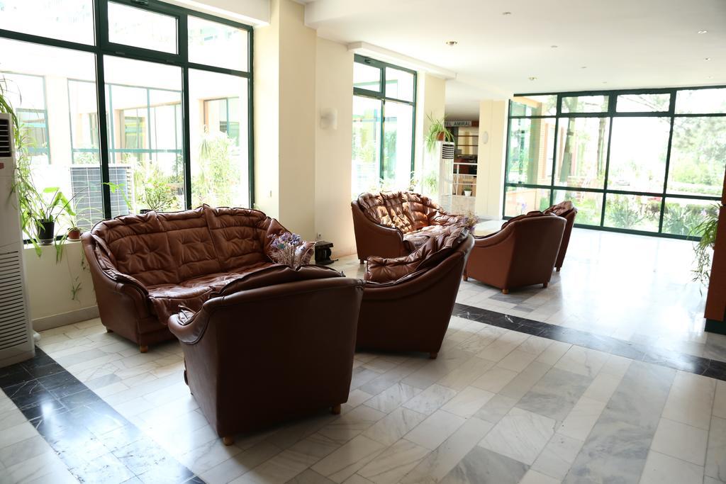 Hotel Amiral Mamaia Luaran gambar