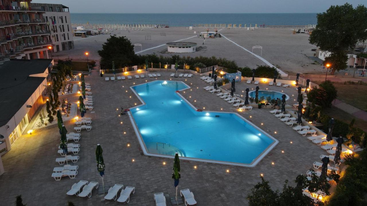 Hotel Amiral Mamaia Luaran gambar