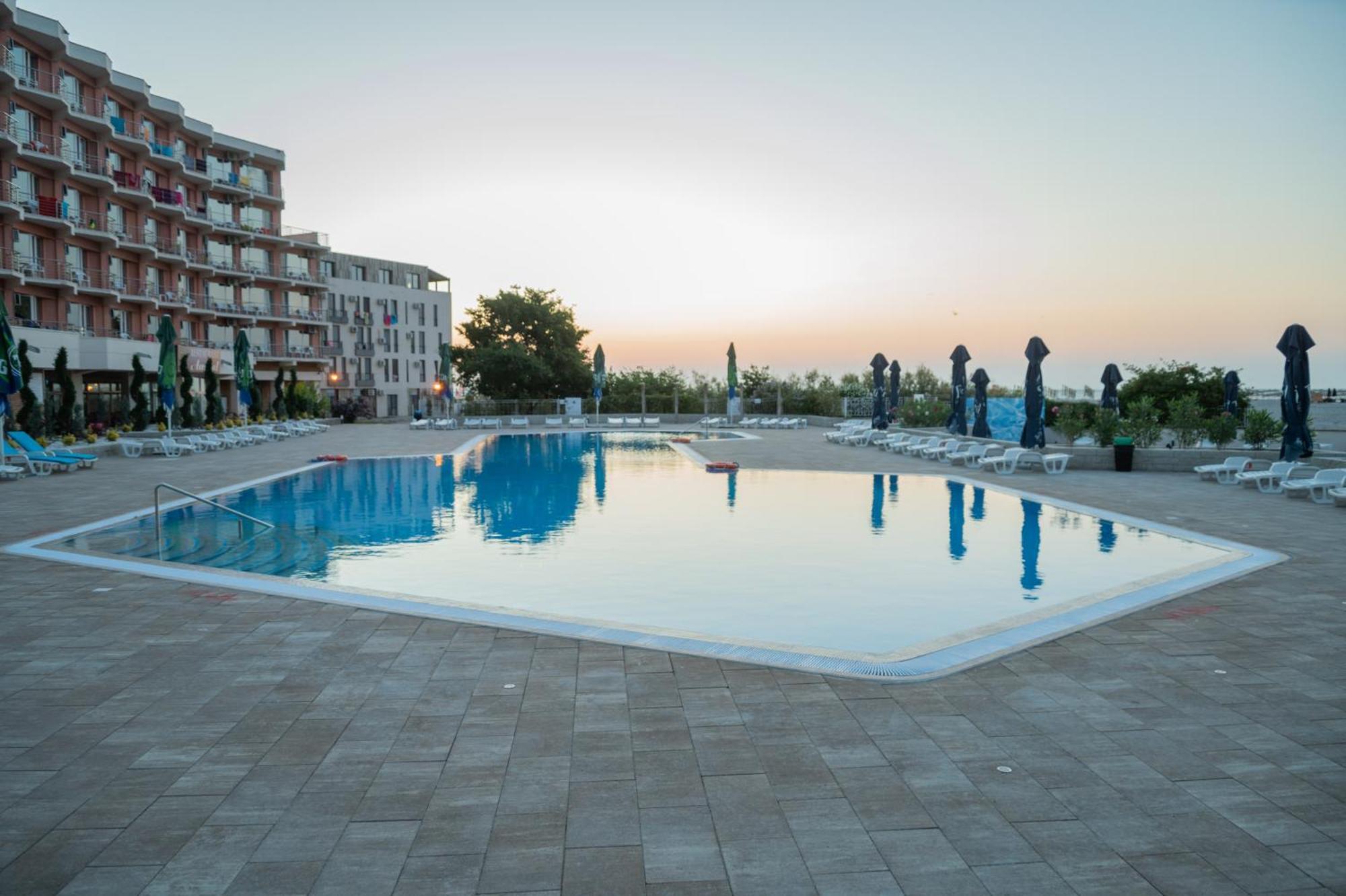 Hotel Amiral Mamaia Luaran gambar