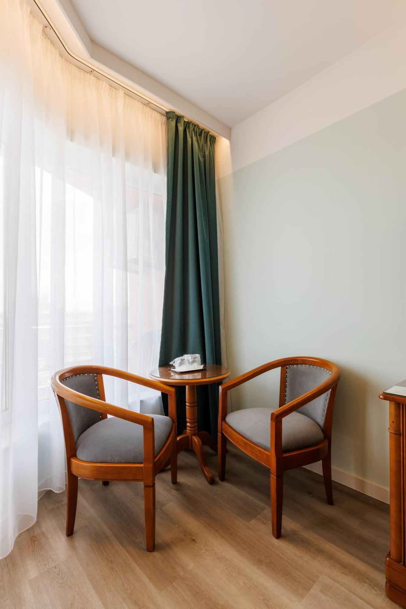 Hotel Amiral Mamaia Luaran gambar